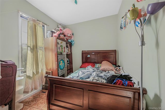 20 Locust Hill Avenue, Yonkers, NY 10701