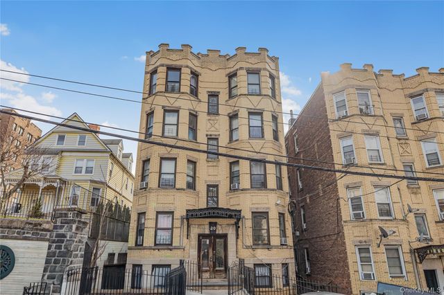 20 Locust Hill Avenue, Yonkers, NY 10701