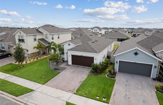 668 BIG PINE AVENUE 1, Minneola, FL 34715