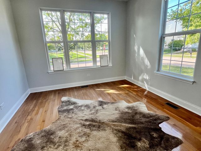 1266 Airs Avenue, Sugar Grove, IL 60554