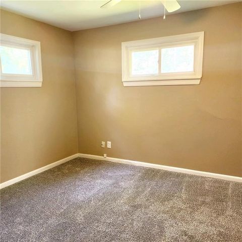 17604 Montgall Drive, Belton, MO 64012