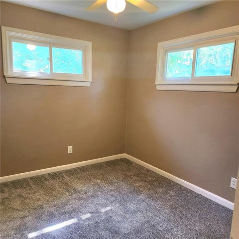 17604 Montgall Drive, Belton, MO 64012