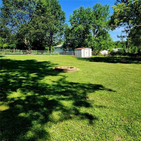 17604 Montgall Drive, Belton, MO 64012