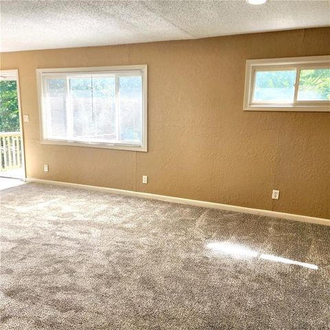 17604 Montgall Drive, Belton, MO 64012