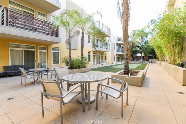 250 n first st 321, Burbank, CA 91502