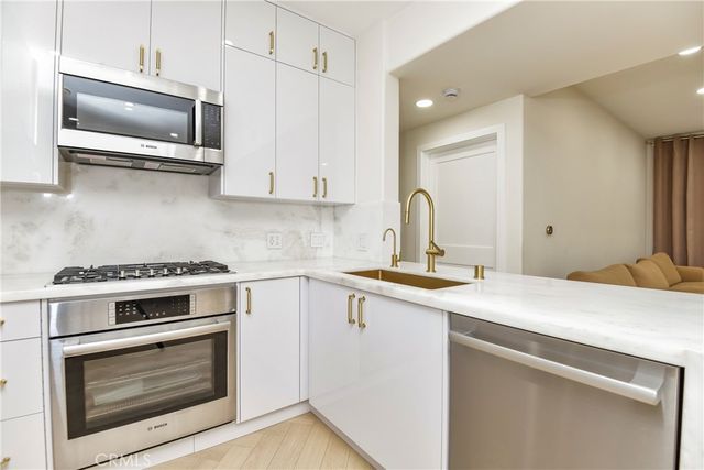 250 n first st 321, Burbank, CA 91502