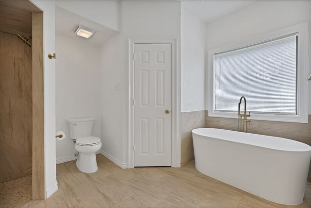 4219 Oak Springs Drive, Arlington, TX 76016