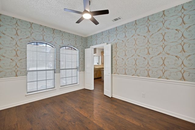 4219 Oak Springs Drive, Arlington, TX 76016