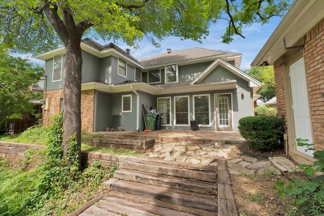 4219 Oak Springs Drive, Arlington, TX 76016