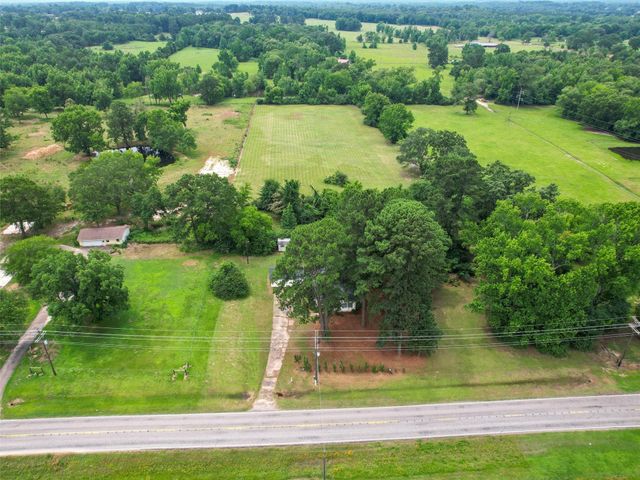 3673 Fm 49, Gilmer, TX 75644