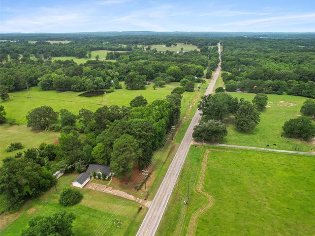 3673 Fm 49, Gilmer, TX 75644