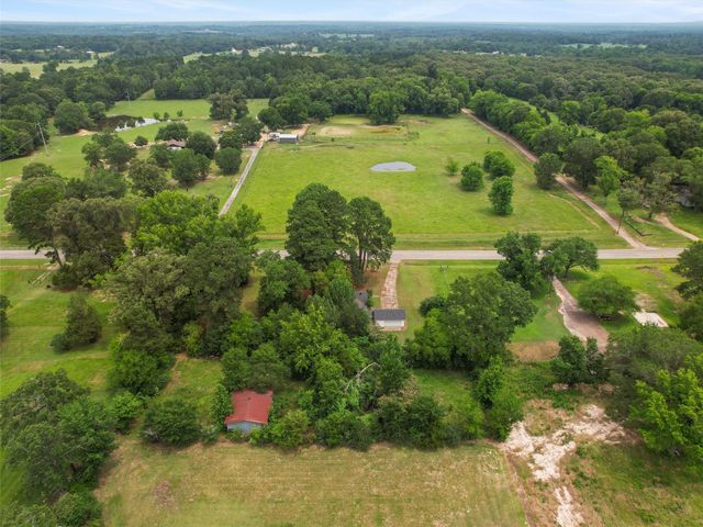 3673 Fm 49, Gilmer, TX 75644