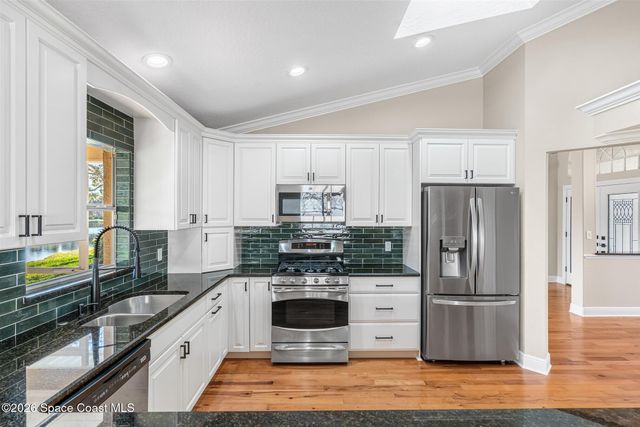 8033 Kingswood Way, Melbourne, FL 32940