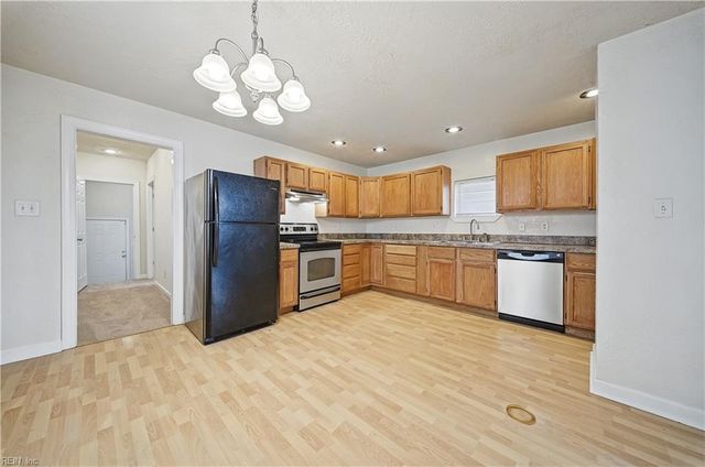 1226 Lindsay AVE, Portsmouth, VA 23704