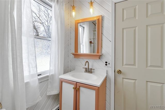 43 Cleveland Avenue, Tonawanda, NY 14150