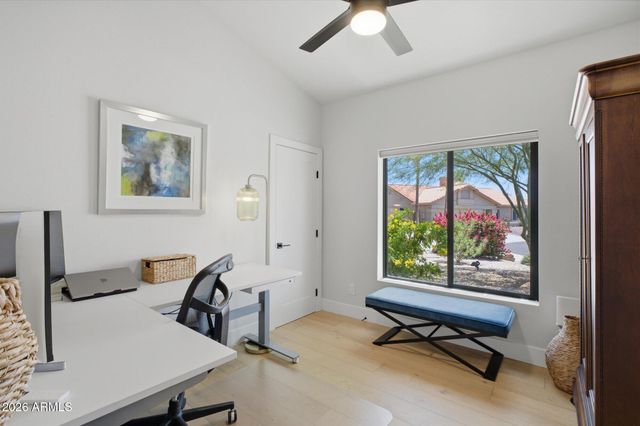 10556 E BELLA VISTA Drive, Scottsdale, AZ 85258