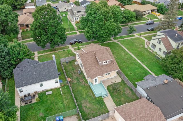 4129 7th Street NE, Columbia Heights, MN 55421