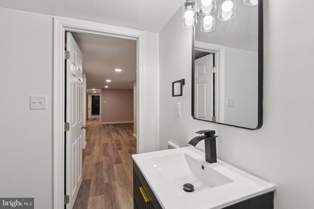 3922 REISTERSTOWN RD, Baltimore, MD 21215