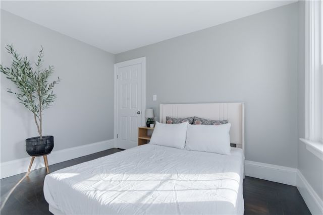 220 Vincent Avenue, East Providence, RI 02914