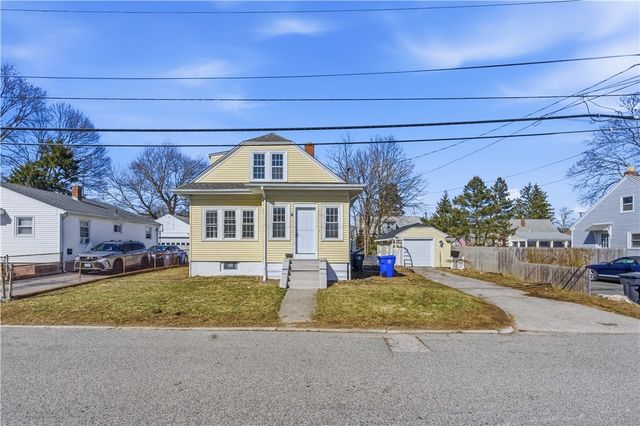 220 Vincent Avenue, East Providence, RI 02914