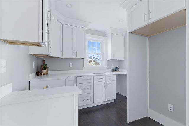 220 Vincent Avenue, East Providence, RI 02914