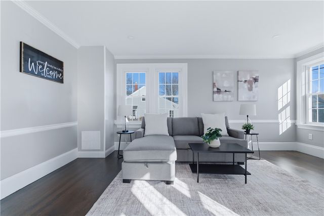 220 Vincent Avenue, East Providence, RI 02914