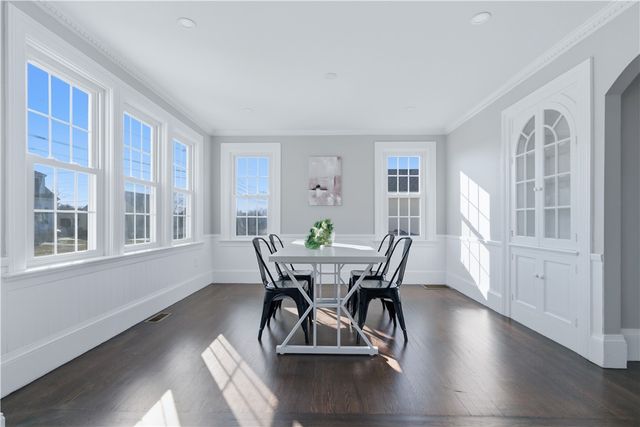 220 Vincent Avenue, East Providence, RI 02914