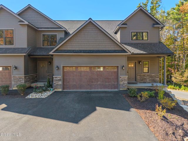 24 Hill Crest Lane UNIT 7, Lake George, NY 12845