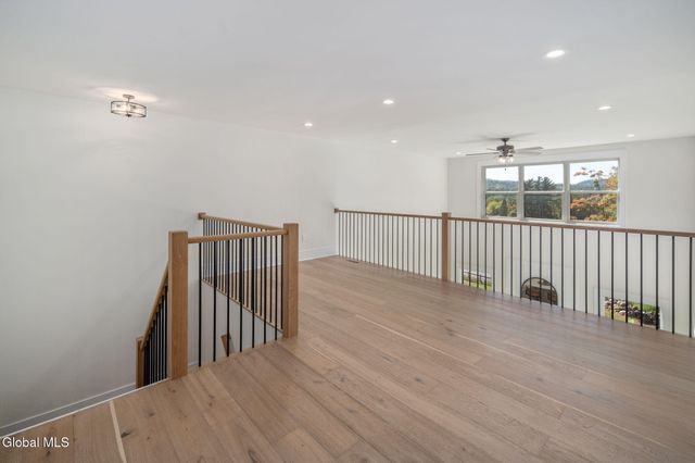 24 Hill Crest Lane UNIT 7, Lake George, NY 12845