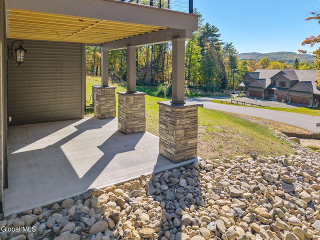 24 Hill Crest Lane UNIT 7, Lake George, NY 12845