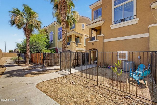 2450 W GLENROSA Avenue 41, Phoenix, AZ 85015