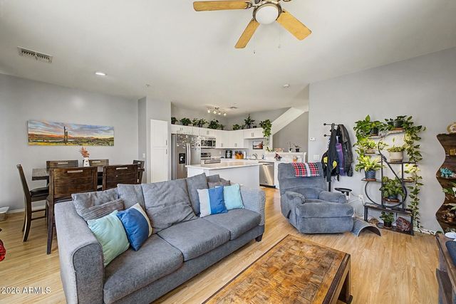 2450 W GLENROSA Avenue 41, Phoenix, AZ 85015