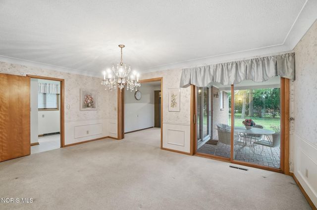 1029 Carol Road, Bowling Green, OH 43402