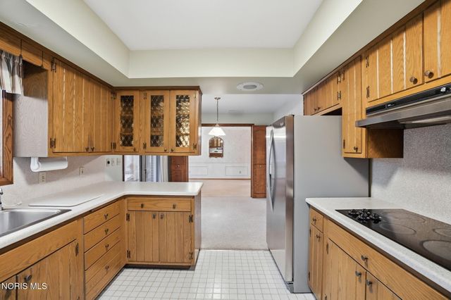 1029 Carol Road, Bowling Green, OH 43402