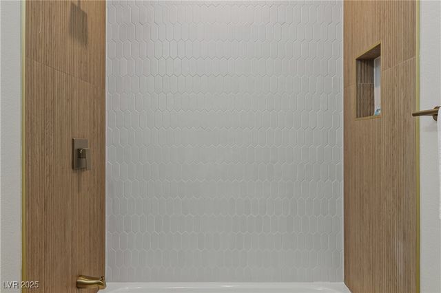 17 Winding Road, Henderson, NV 89052