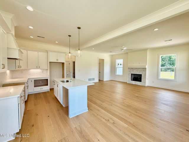 6573 Eastland Court, Southaven, MS 38672