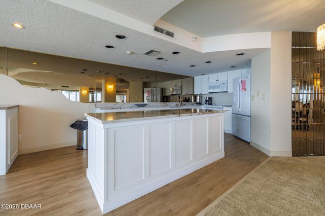 2545 S Atlantic Ave Apt 903, Daytona Beach Shores, FL 32118
