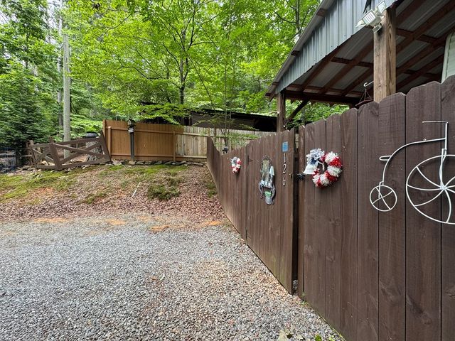 126 25th Street, Ellijay, GA 30540