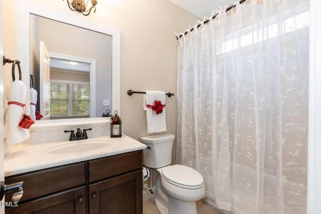 937 Shasta Daisy Drive, Wake Forest, NC 27587