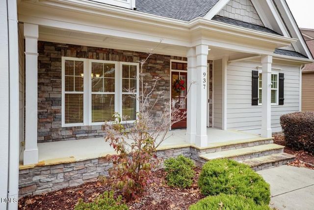 937 Shasta Daisy Drive, Wake Forest, NC 27587