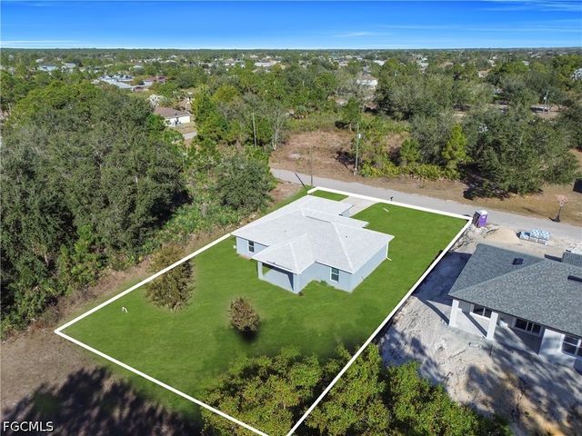 2617 53rd ST W, Lehigh Acres, FL 33971