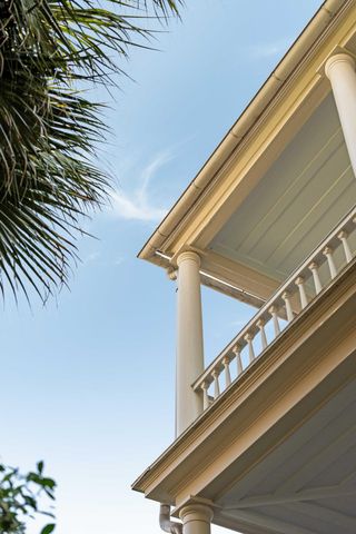 32 Society Street, Charleston, SC 29401