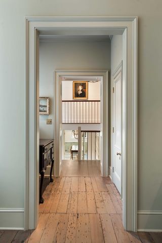 32 Society Street, Charleston, SC 29401