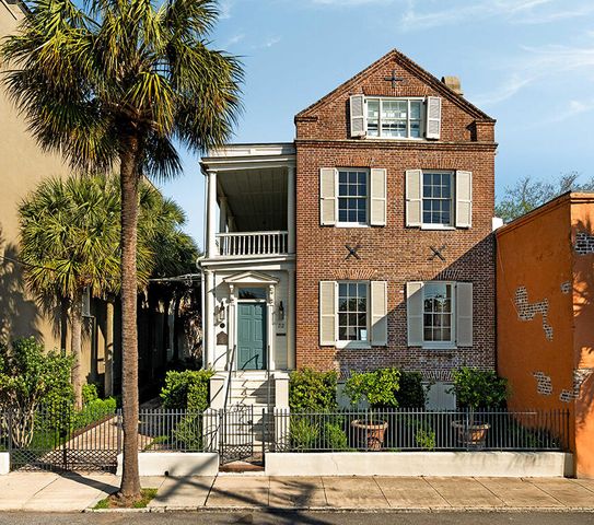 32 Society Street, Charleston, SC 29401