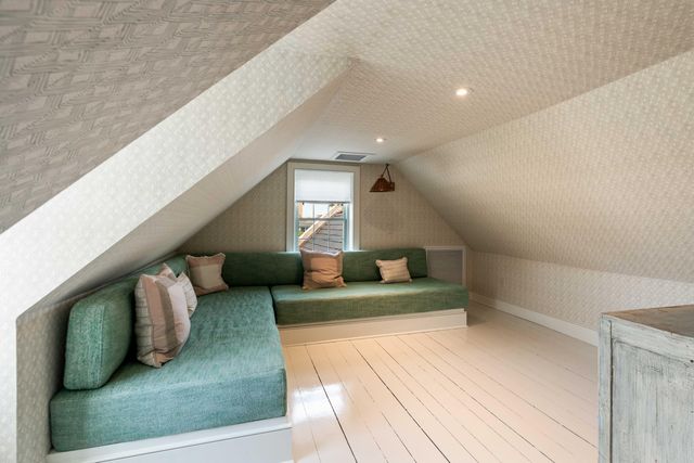 32 Society Street, Charleston, SC 29401