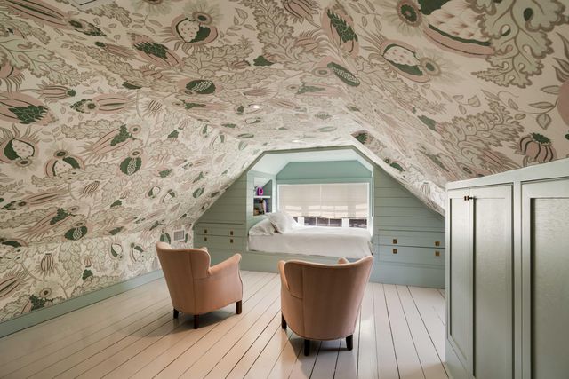 32 Society Street, Charleston, SC 29401