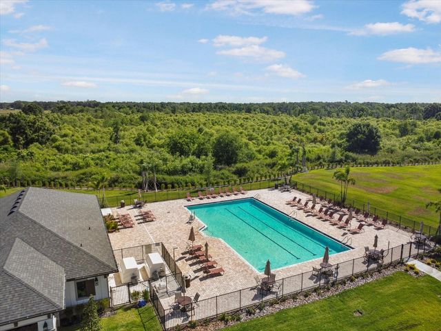 2882 AUTUMN ROCK DRIVE, Zephyrhills, FL 33540