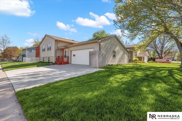 12657 Augusta Avenue, Omaha, NE 68144