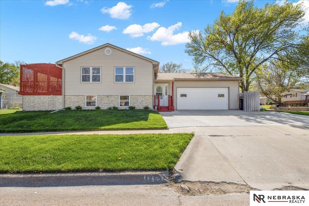 12657 Augusta Avenue, Omaha, NE 68144