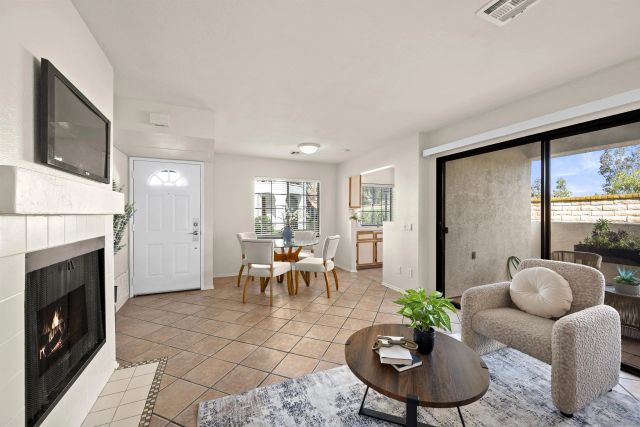 13340 Caminito Ciera 47, San Diego, CA 92129